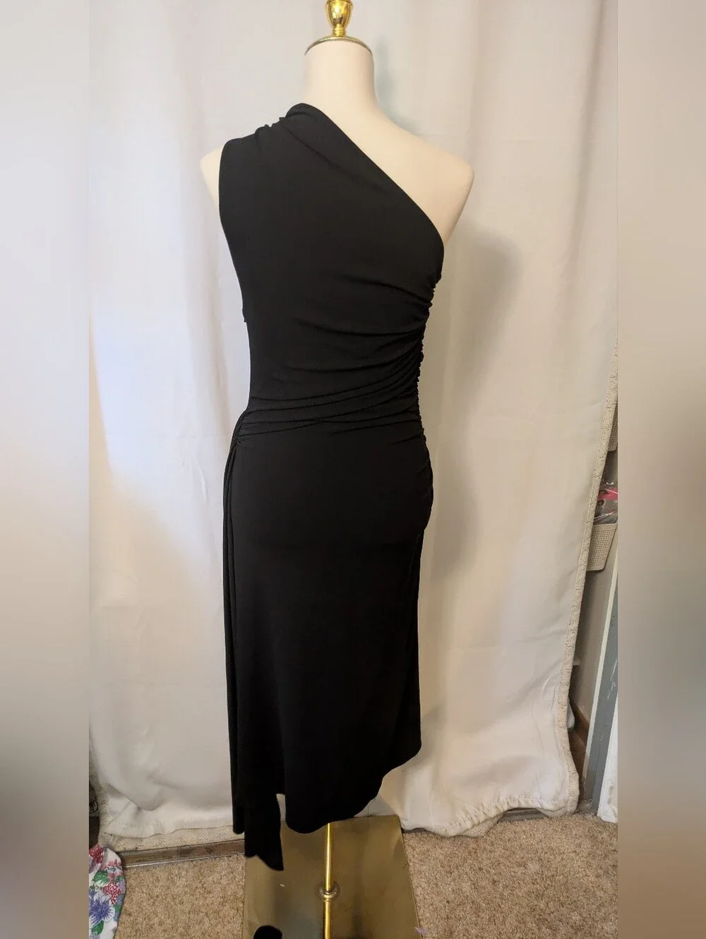Michael Kors One-Shoulder Black Ruched Gown with Shoulder Hardware